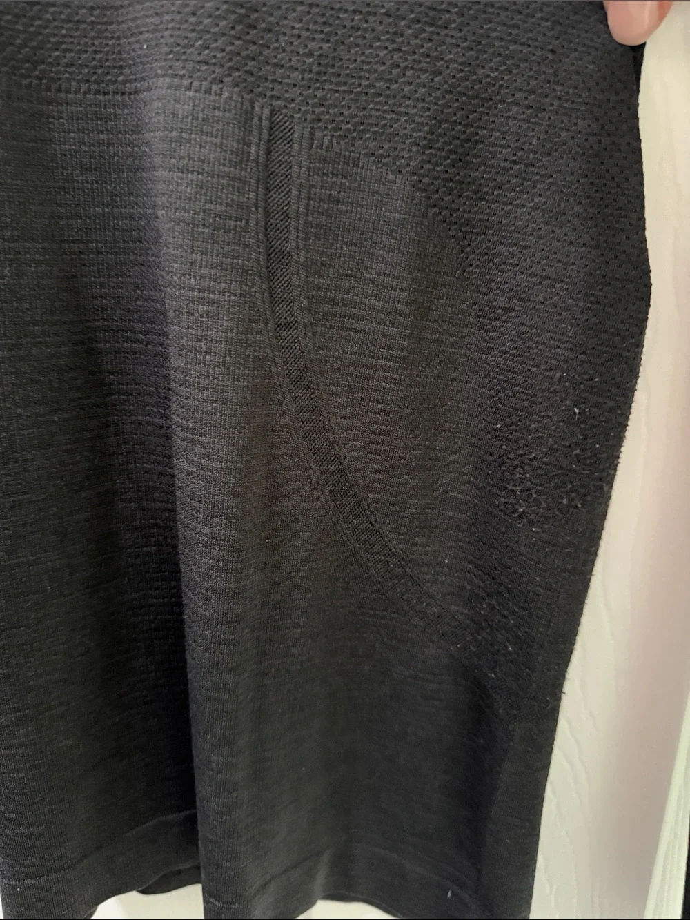 lululemon athletica Black Long Sleeve Seamless Crew
